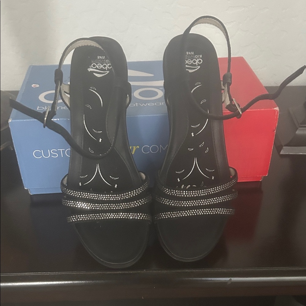 Abeo Bio System Black and Silver Strappy Sandals
